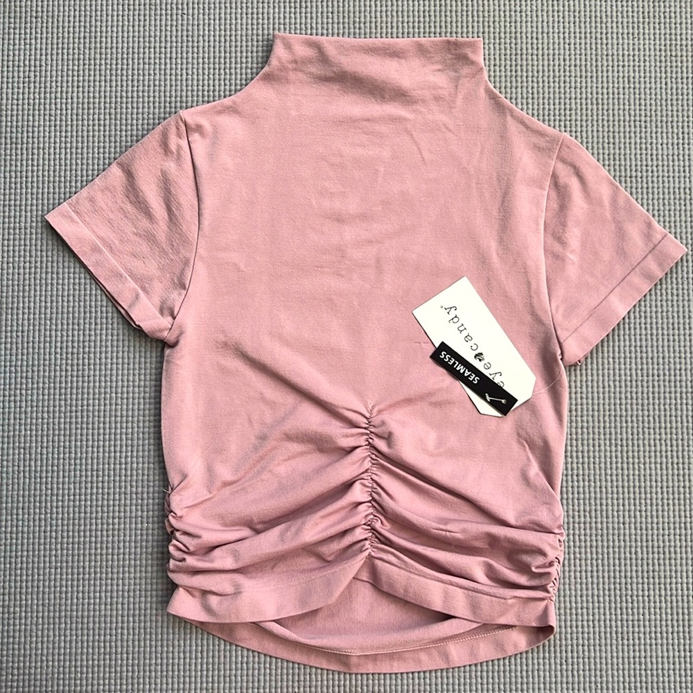 Eye Candy Seamless crop top